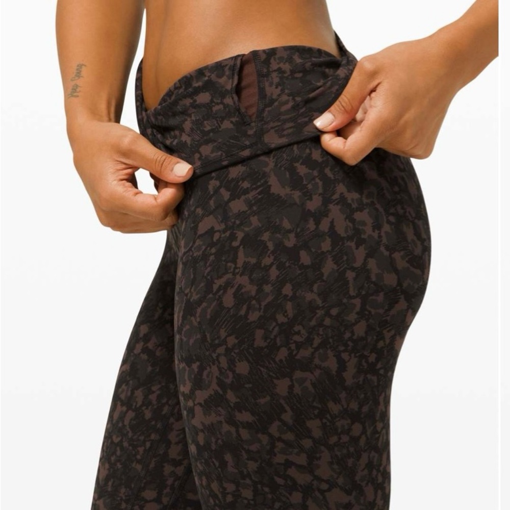 LULULEMON Wild Thing Camo Brown Earth Multi 30
